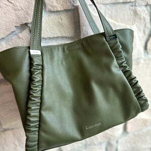 Calvin Klein tote